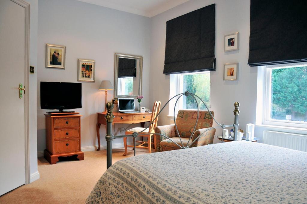 Chalk Lane Hotel Epsom Room photo