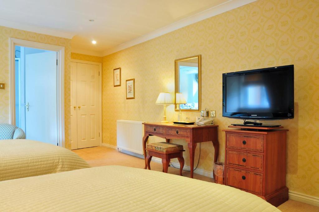 Chalk Lane Hotel Epsom Room photo