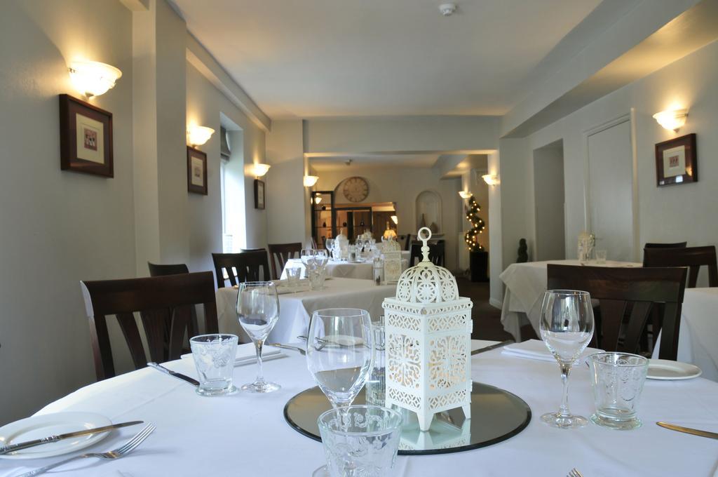 Chalk Lane Hotel Epsom Exterior photo